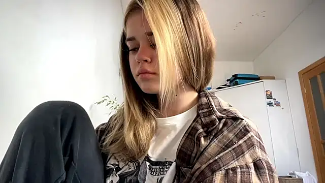 MiaRoika webcam