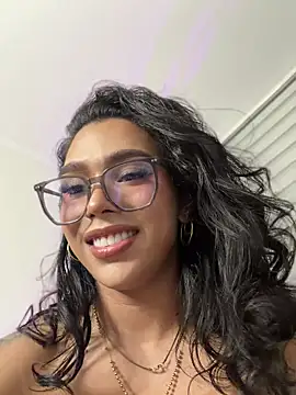 Samantha_Bernardo webcam