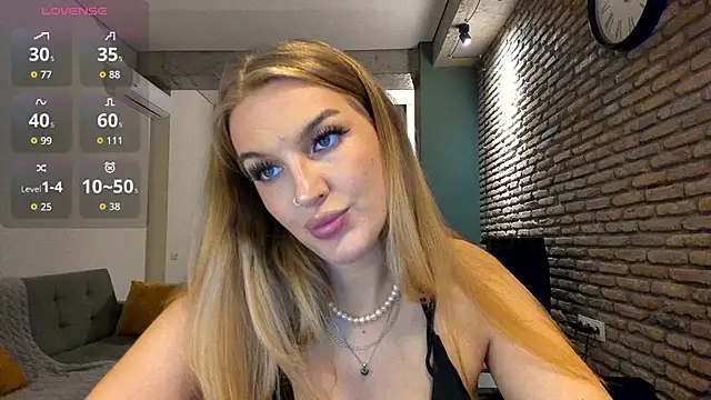 fifteenpoem webcam