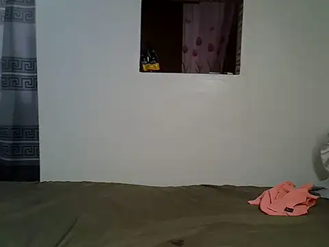 Prettyabiez webcam