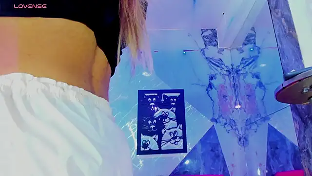 Isabella_stanford2 webcam