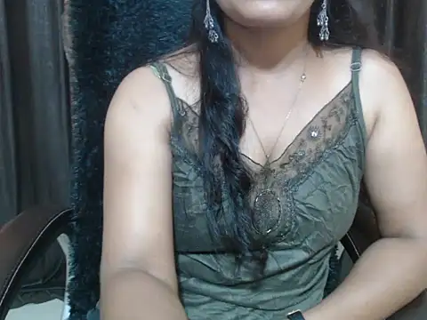 Kudi_Kiyara webcam
