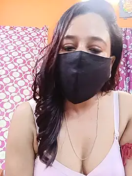 Hotpuja25 webcam
