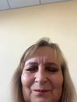 Irina2909@xh webcam