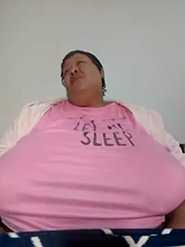 nancy111 webcam