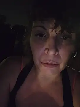 HeyyImHarlowe webcam