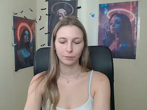 StrangerGi webcam