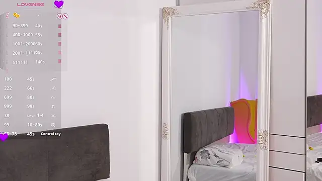 uhlala__ webcam