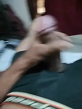 Call_boy_pikachu webcam