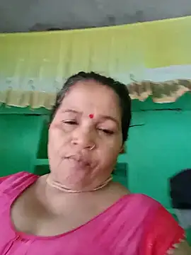 Manavi_x webcam