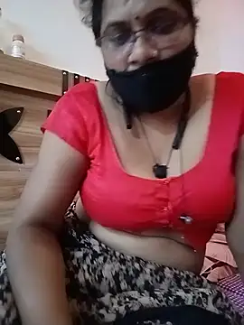 Menka_cut34 webcam