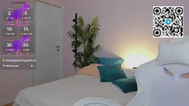 Linda__Bloom webcam
