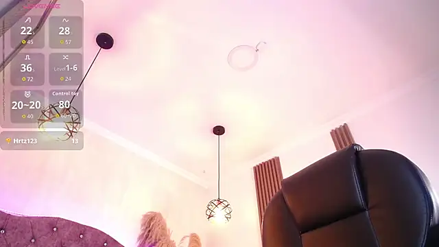 Amara_Davis1 webcam