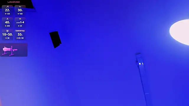 kitty_bluuee webcam