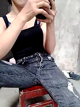 Zara-bebe live cam on StripChat