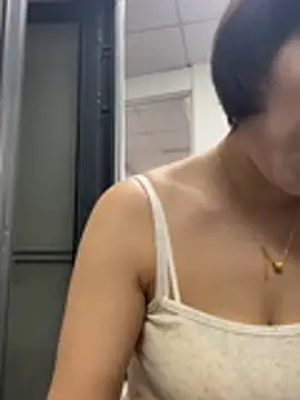 milkwine webcam