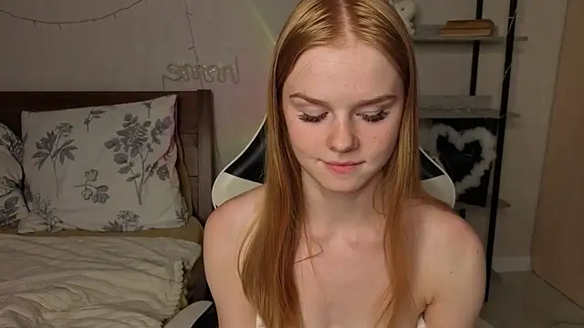 GenaBullett webcam