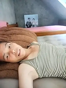 Jadi_M webcam