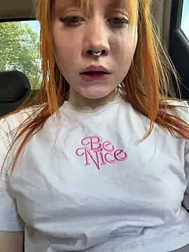 evi_magic (F teen) - Show panties behind taxi driver