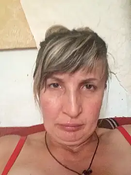 BellaBlum777 webcam