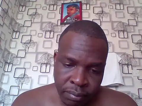 Chumba_001 live cam on StripChat