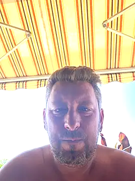 ktmtom247 live cam on StripChat