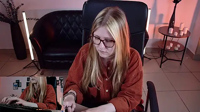 lanafitch webcam