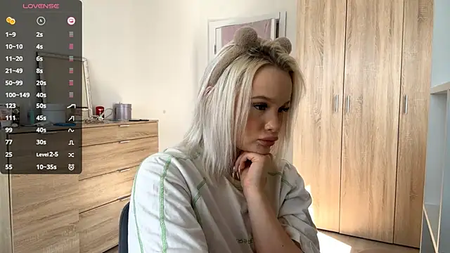 JoleneDorow webcam