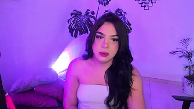 linda_zaam83866 webcam