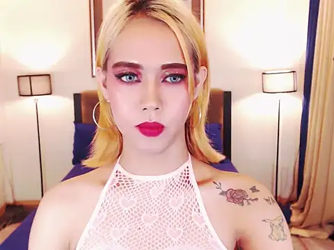 PreciousAmore webcam