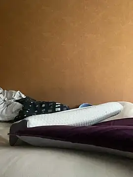 liluhot - LiluHot's free webcam - UK Sex Cams