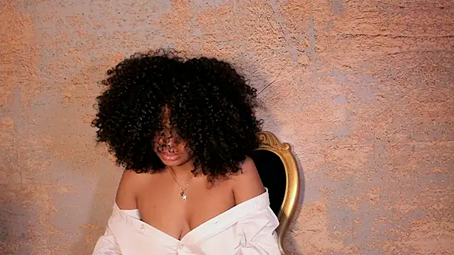 sheylopez (F young) - SUCK DILDO HEAD sensual