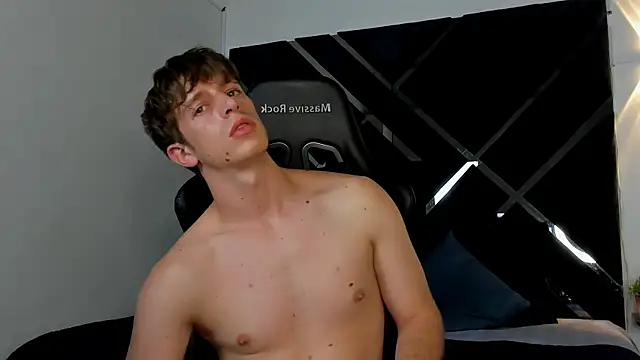 ostin_saints (M young) - Show ass