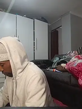 koolbend live cam on StripChat