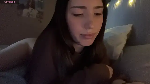 Anisawithlove webcam