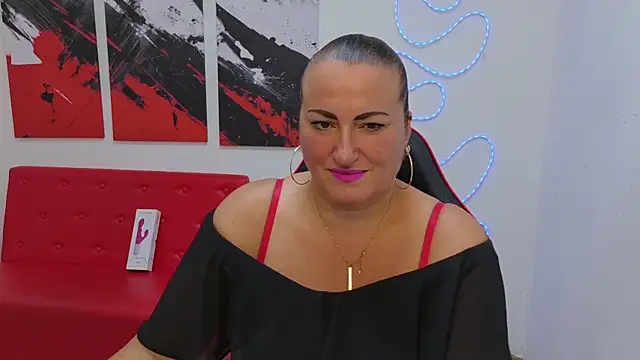 DianaMGG webcam