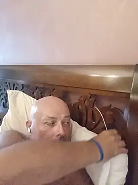 Alexis_Bull webcam