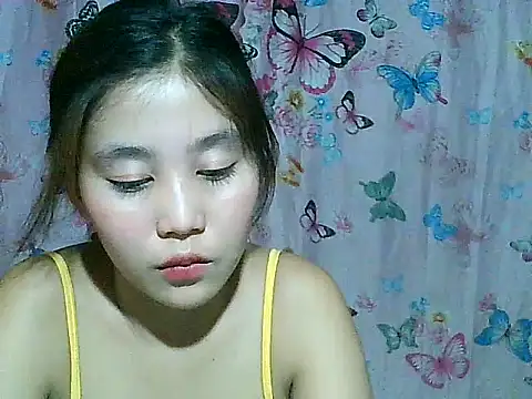 SexyAsianPussy4u webcam