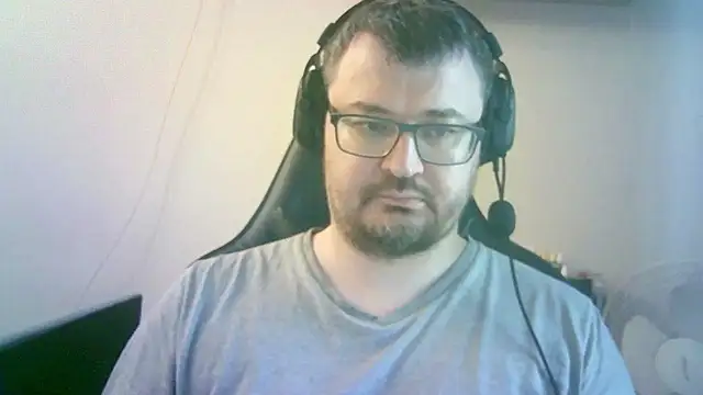 SirAbuser webcam