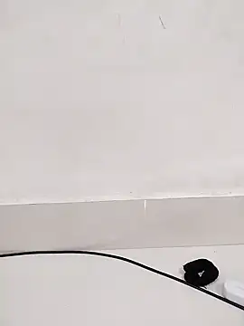 Mahi677 webcam