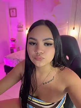amber_white15 webcam