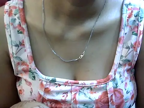 kAVYA_05 webcam