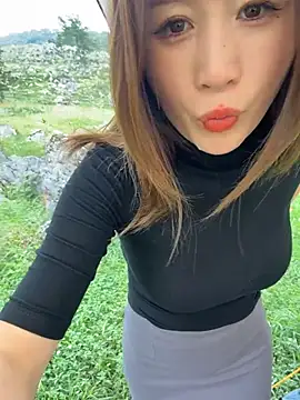 qin205205 webcam