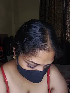 Priya_Jii webcam