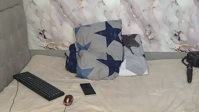 NaughtyJezebel webcam