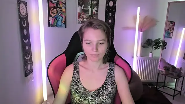 VivienneNoirr webcam