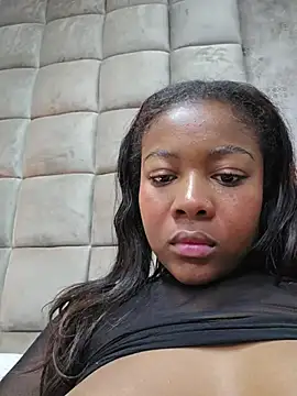 OriannaJames webcam