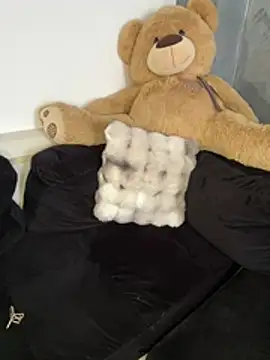 MaiaGold69 webcam