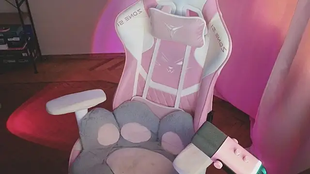 Ginger_Stay webcam