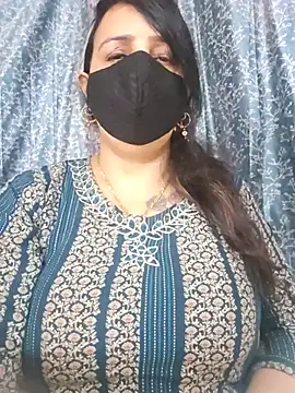 cute-tanvi live cam on StripChat